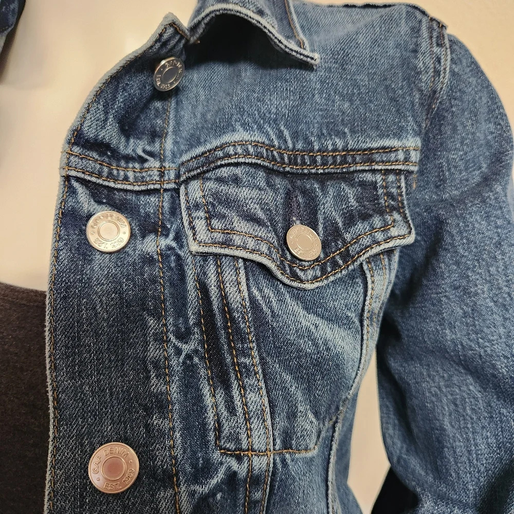 GAP denim‎ jacket size XS - Picture 2 of 12